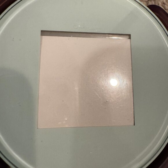 Set of 4 beautiful and contemporary frosted glass coasters with mahogany holder - Picture 4 of 5